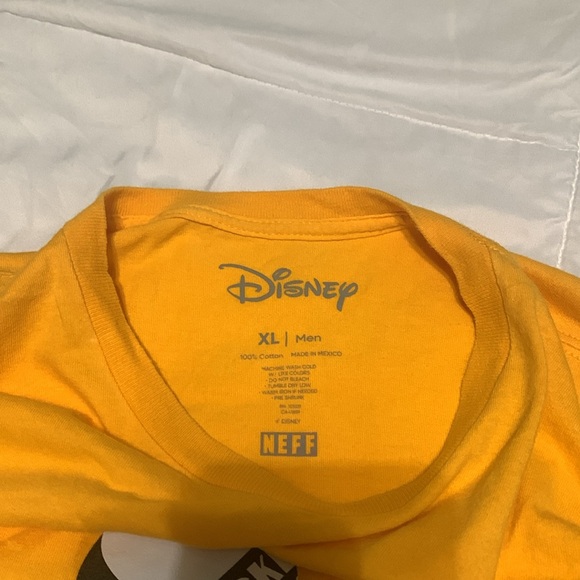 Disney, Neff Mickey T-Shirt-Great Condition - Picture 3 of 3